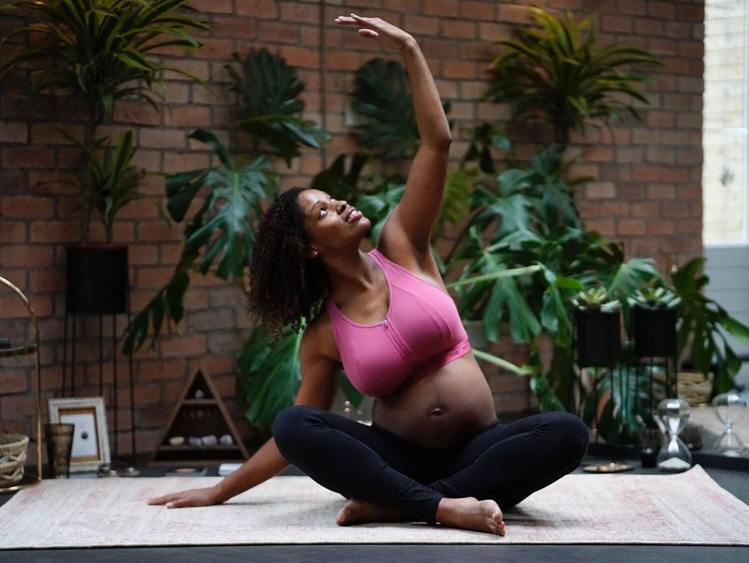 Soon to be mum practicing yoga at a Mamas class at Studio 191.